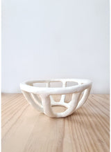 Load image into Gallery viewer, How to Make a Ceramic Coil Bowl Online Course Calico Ceramics