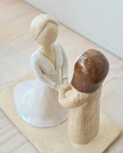 Load image into Gallery viewer, Bridal Sculpture
