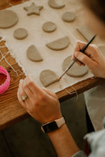 Load image into Gallery viewer, 2-for-1 Moms &amp; Kids Pottery Workshop in Cape Town

